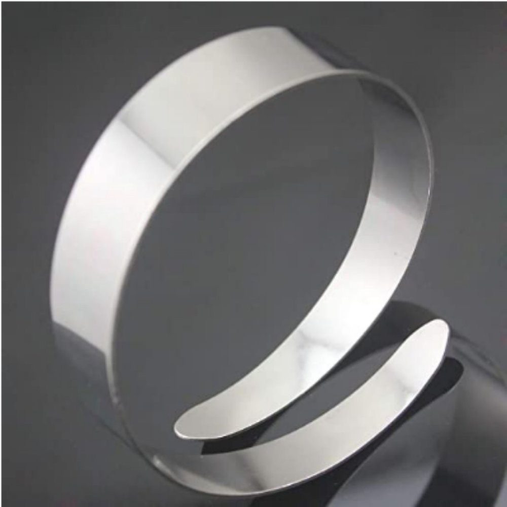 Enthralled Cleopatra Armband Bangle - Picture 6 of 6